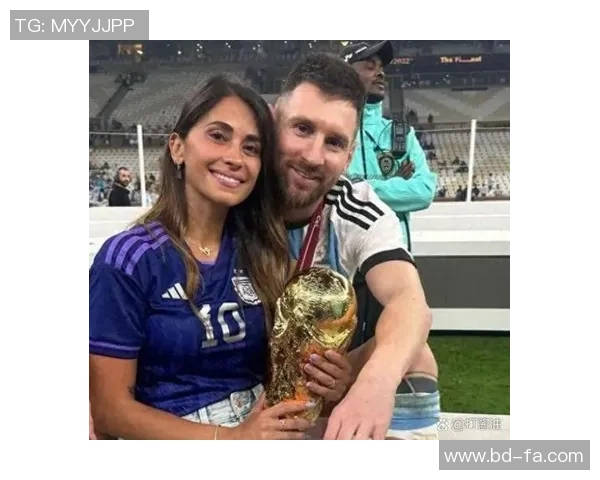 梅西领衔对决银河战舰足球传奇再续辉煌篇章 梅西领衔对决银河战舰足球传奇再续辉煌篇章